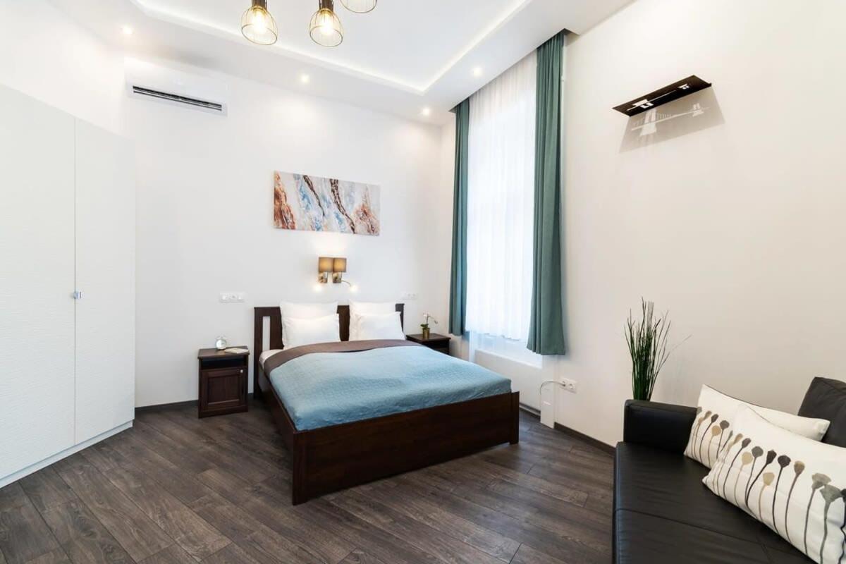 Comfy New Apartment At Castle Budapest Eksteriør bilde